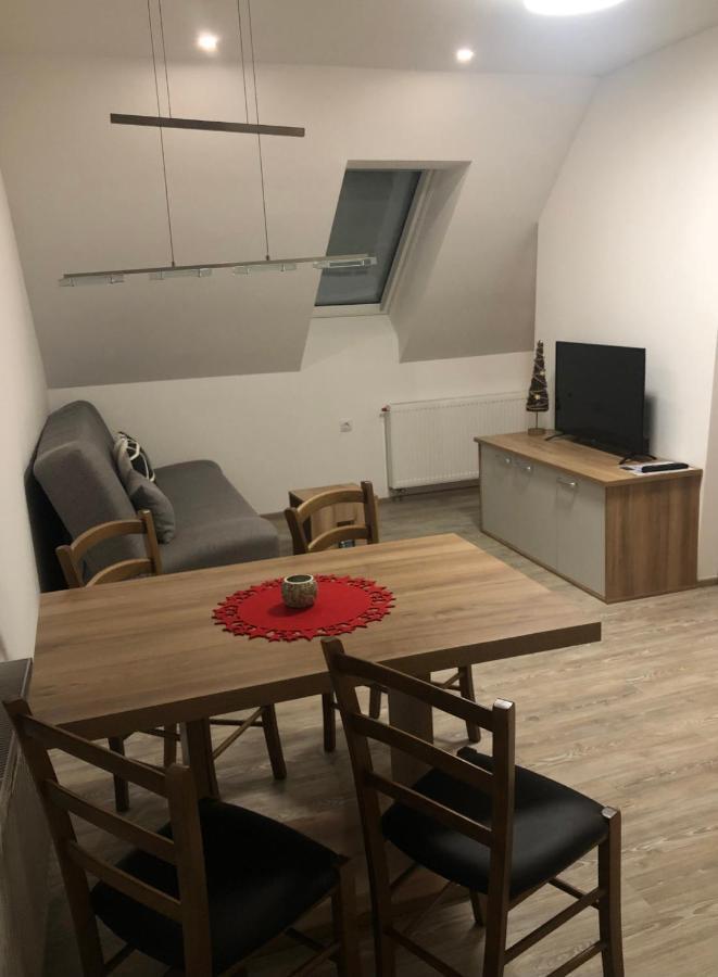 Apartmaji Kramar Ratece 크라니스카고라 외부 사진
